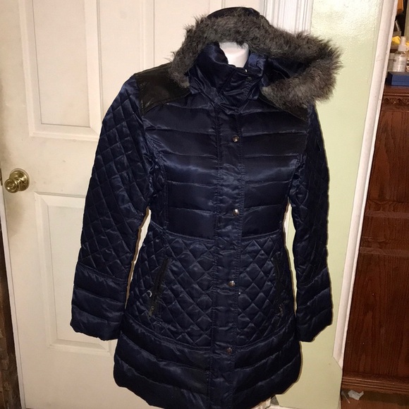 Jacket - Picture 1 of 11